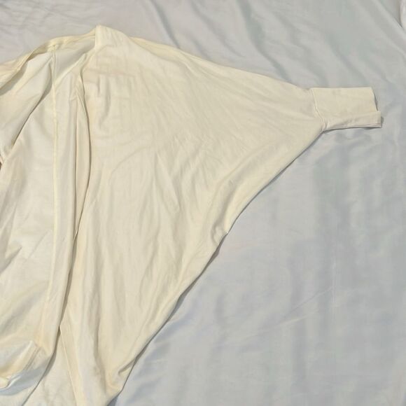 Elegant OSFM cream batwing cocoon boho open front cardigan EUC - Picture 4 of 5